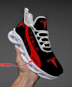 Tesla Schuhe