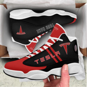 Tesla Schuhe