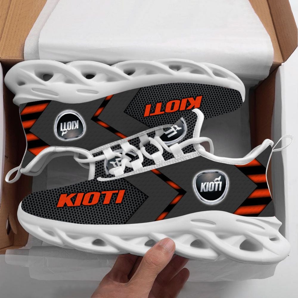 Kioti Schuhe