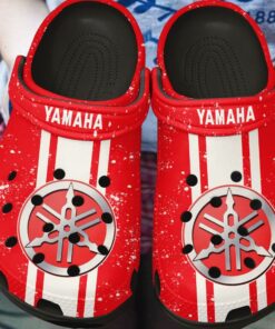 Alternative view of Yamaha Clogs
