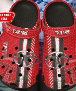 Alternative view of Tata Clogs